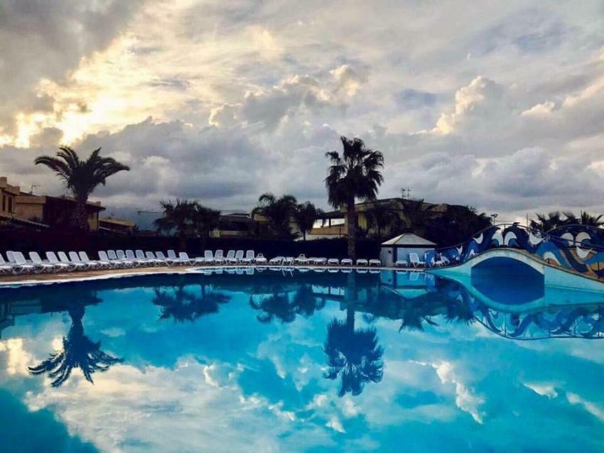 Mare Luna Village Campofelice Di Roccella Eksteriør bilde